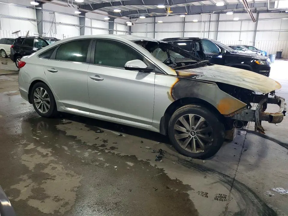 2015 HYUNDAI SONATA SPORT  