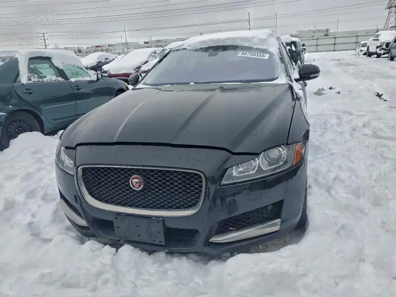 2017 JAGUAR XF PREMIUM  