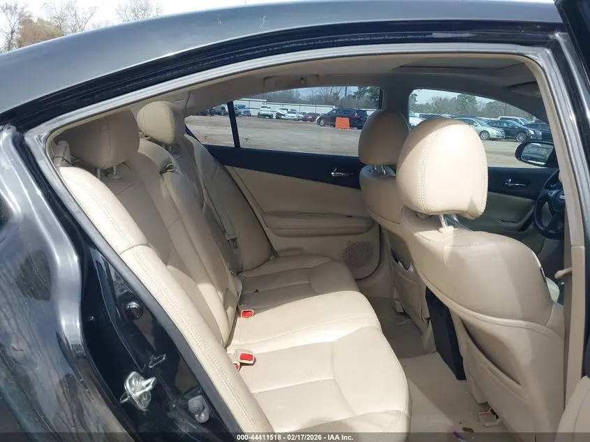 2012 NISSAN MAXIMA 3.5 SV