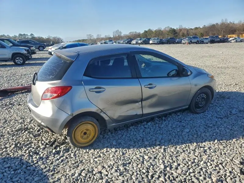2012 MAZDA MAZDA2   