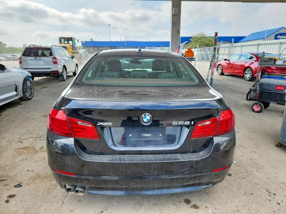 2013 BMW 528 XI  