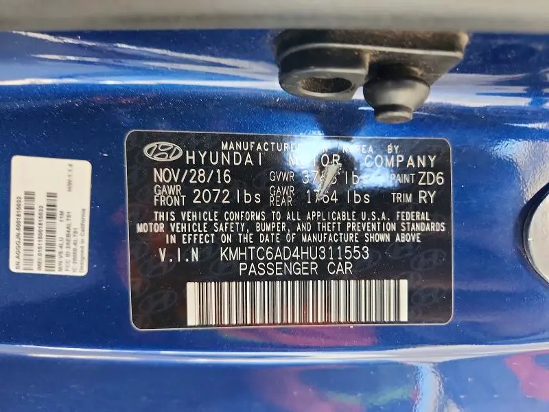 2017 HYUNDAI VELOSTER BASE  