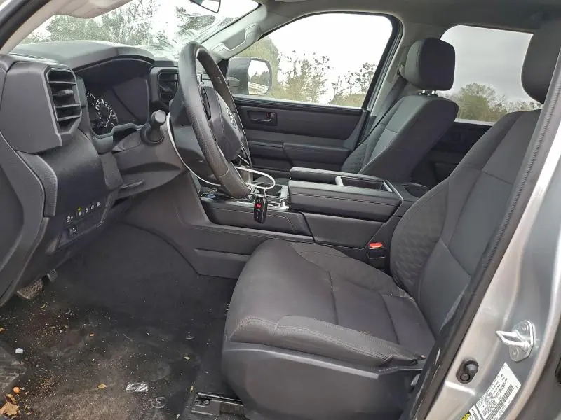 2024 TOYOTA TUNDRA CREWMAX SR  