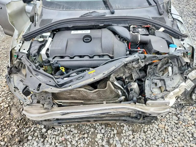 2010 VOLVO XC60 T6  