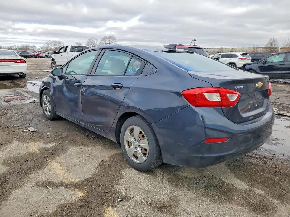 2016 CHEVROLET CRUZE LS  
