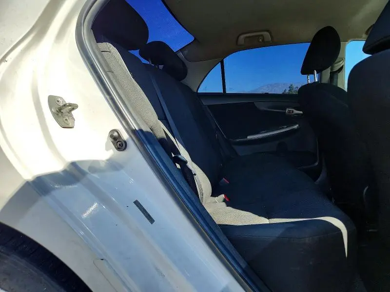 2010 TOYOTA COROLLA S  