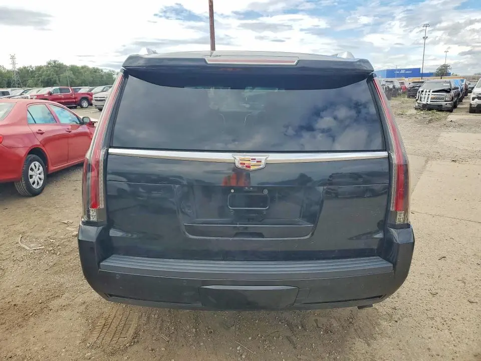 2018 CADILLAC ESCALADE PLATINUM  