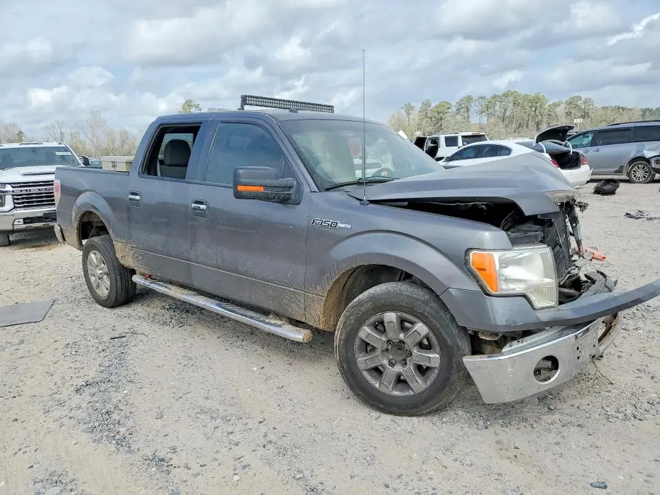 2013 FORD F150 SUPERCREW  