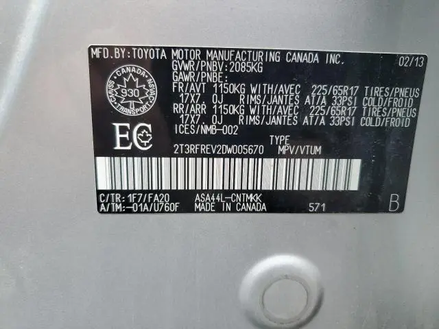 2013 TOYOTA RAV4 XLE  