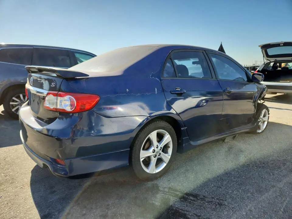2012 TOYOTA COROLLA S  
