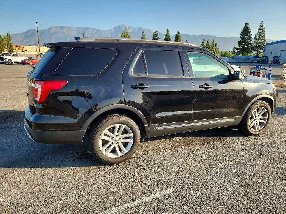 2016 FORD EXPLORER XLT  