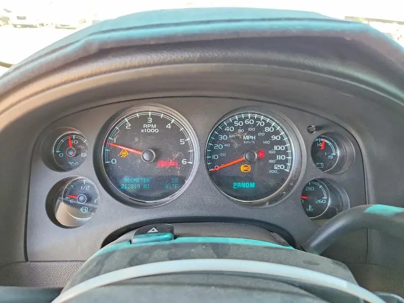 2011 CHEVROLET TAHOE C1500 LS  
