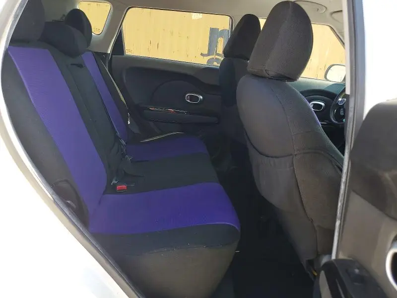 2015 KIA SOUL +  