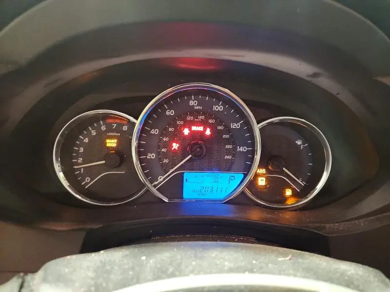 2015 TOYOTA COROLLA LE  