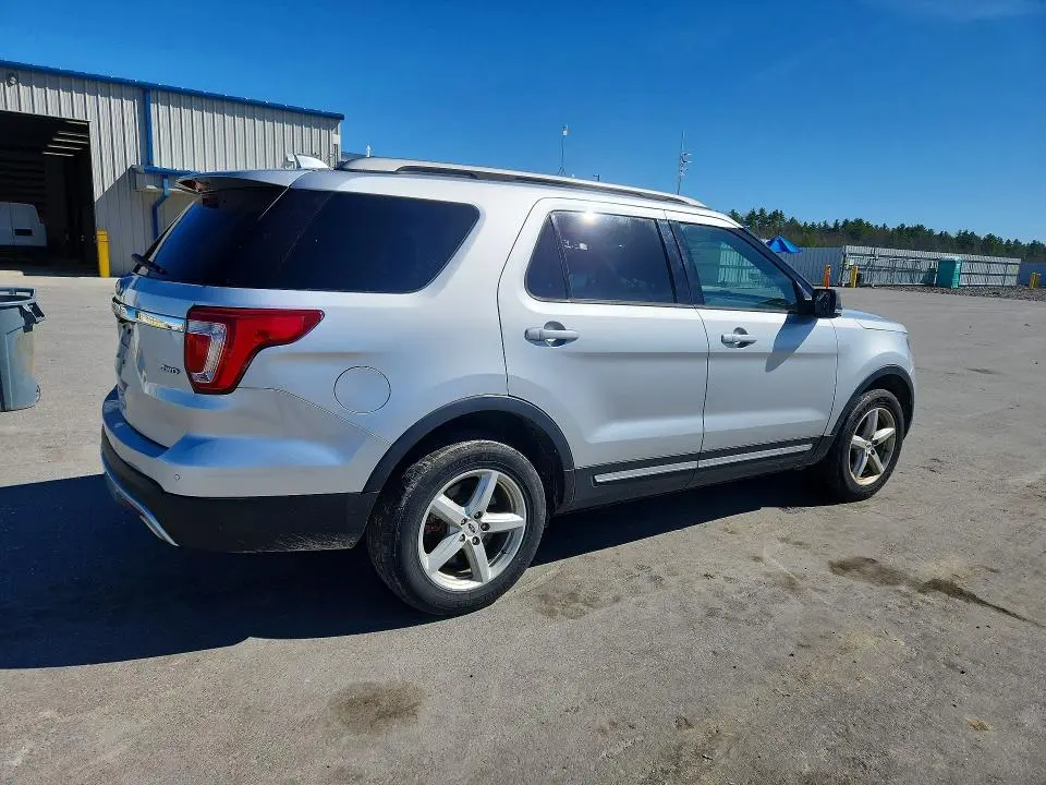 2016 FORD EXPLORER XLT  