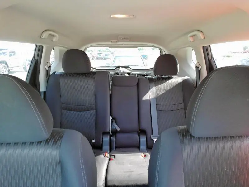 2019 NISSAN ROGUE S  