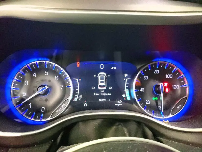 2023 CHRYSLER PACIFICA TOURING L  