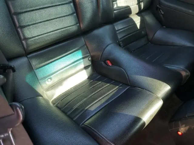 2011 FORD MUSTANG