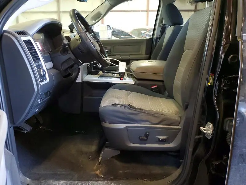 2012 DODGE RAM 1500 SLT  