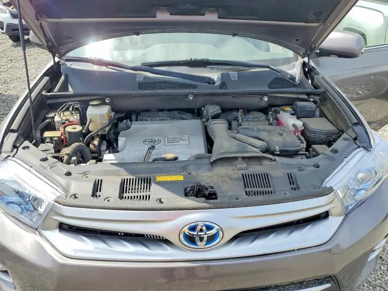 2013 TOYOTA HIGHLANDER HYBRID LIMITED  