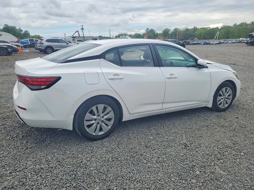 2022 NISSAN SENTRA S  