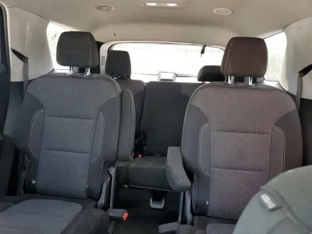 2019 CHEVROLET TRAVERSE LT  