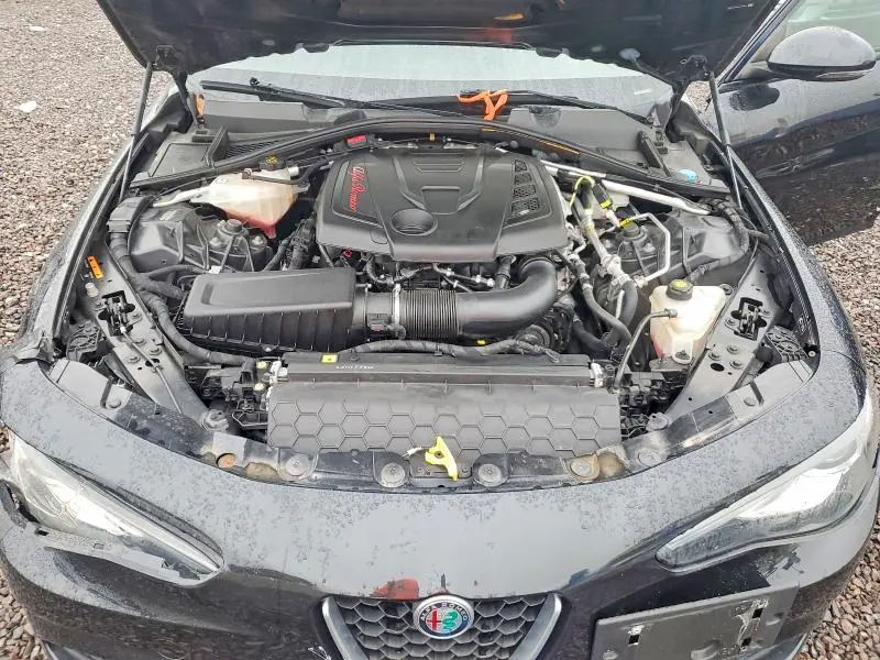 2018 ALFA ROMEO GIULIA Q4  