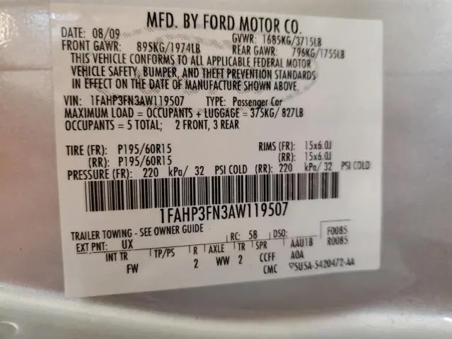 2010 FORD FOCUS SE  