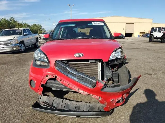 2013 KIA SOUL +  
