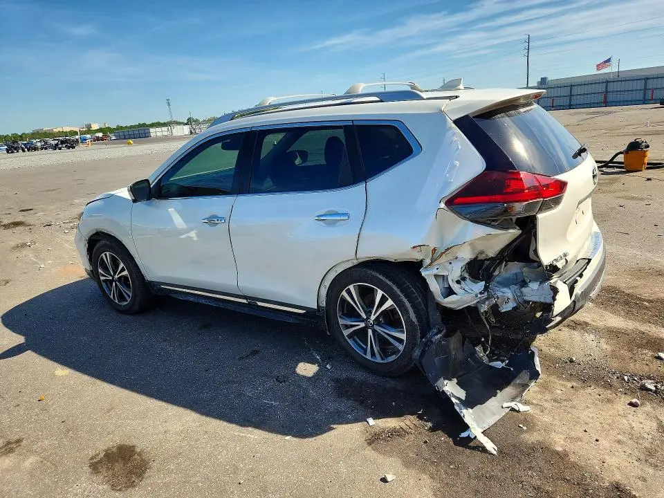 2018 NISSAN ROGUE SL  