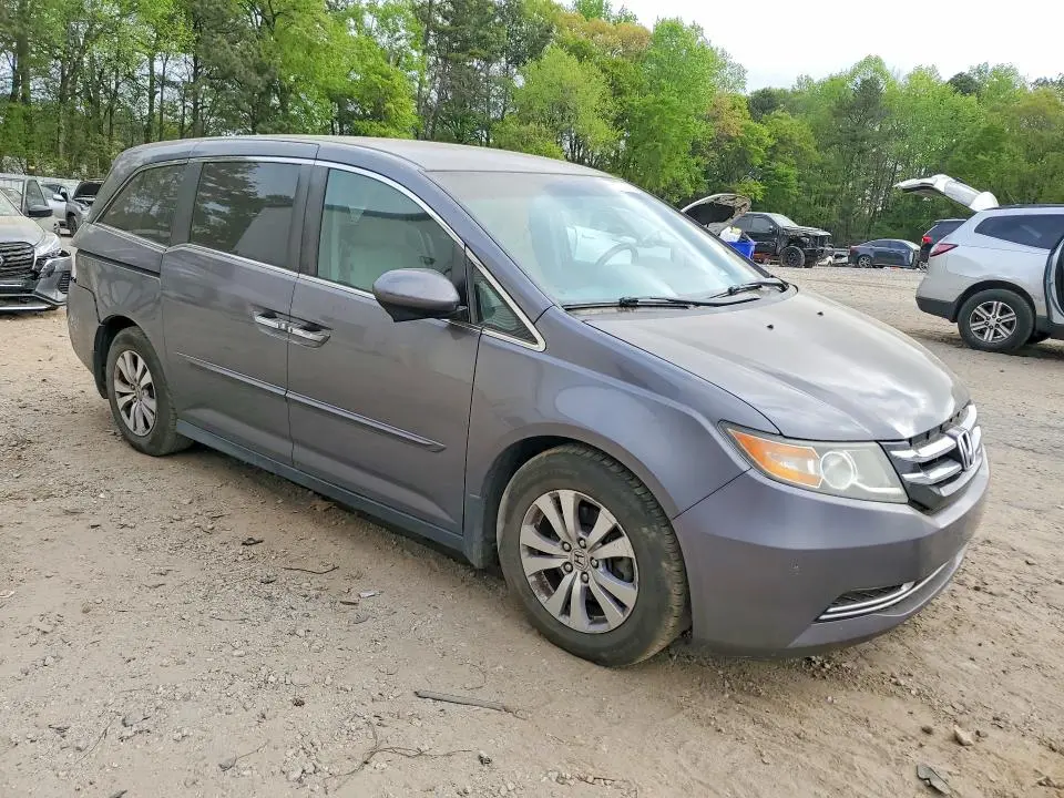 2016 HONDA ODYSSEY SE  