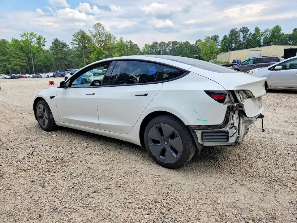 2021 TESLA MODEL 3   