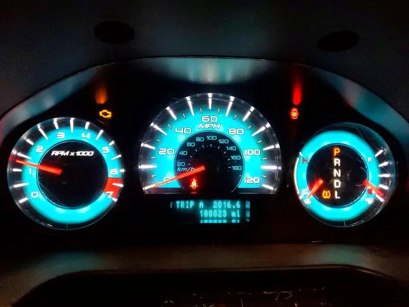 2010 FORD FUSION SE  
