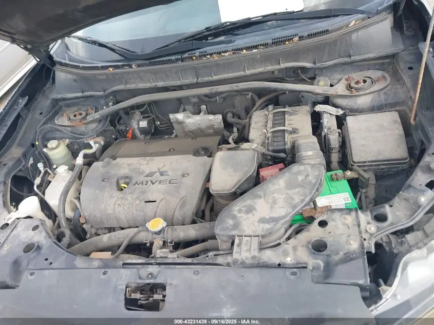 2011 MITSUBISHI OUTLANDER SE