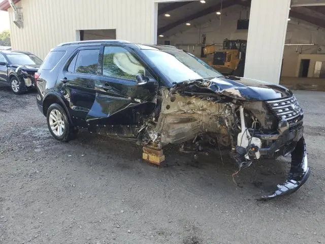 2016 FORD EXPLORER XLT  