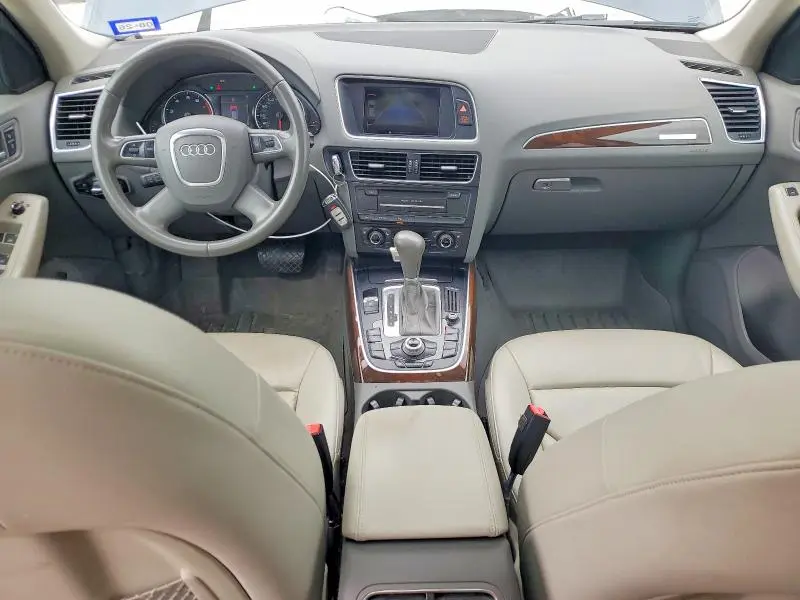 2010 AUDI Q5 PREMIUM PLUS  
