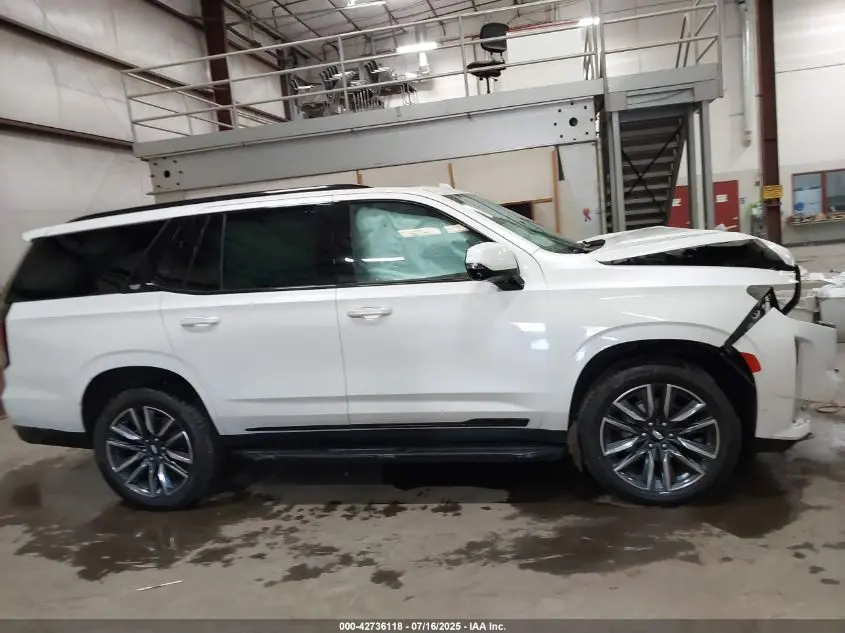 2022 CADILLAC ESCALADE 4WD SPORT