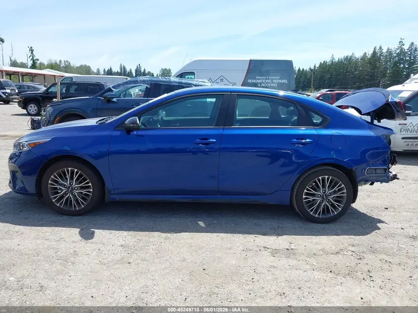 2024 KIA FORTE GT-LINE