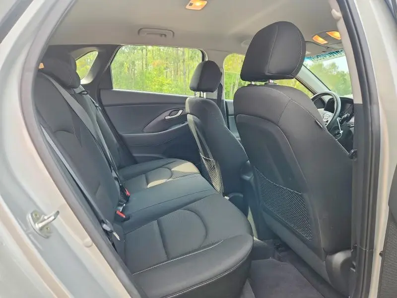 2018 HYUNDAI ELANTRA GT BASE  
