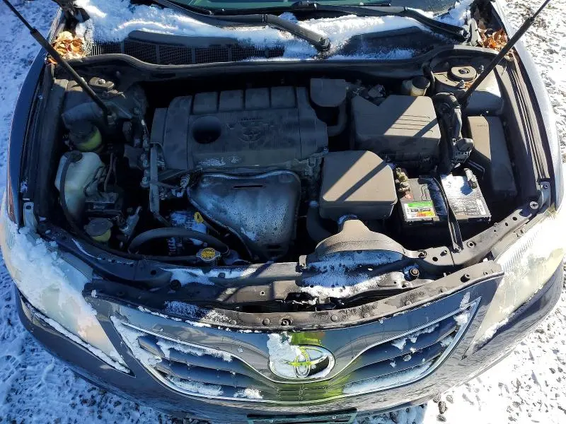 2010 TOYOTA CAMRY BASE  
