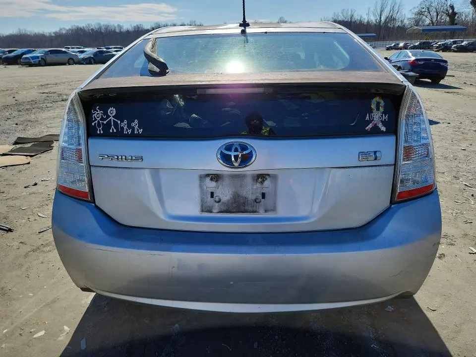 2010 TOYOTA PRIUS   