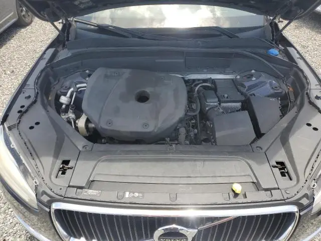 2016 VOLVO XC90 T6  