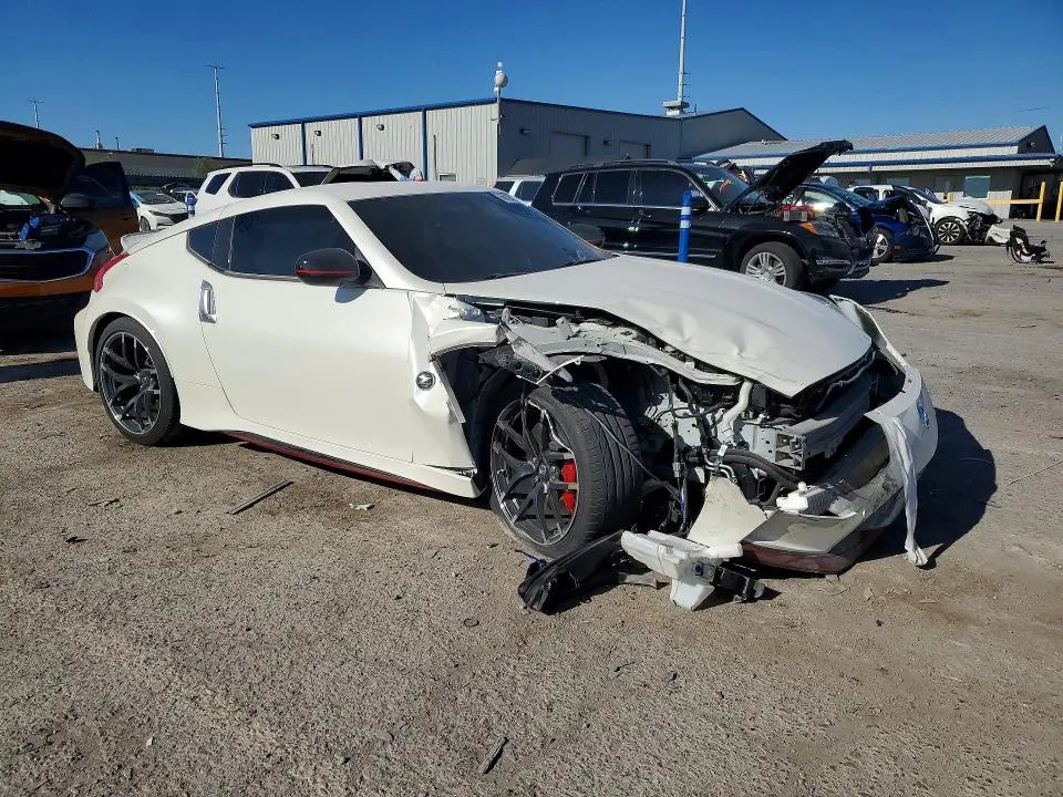 2017 NISSAN 370Z NISMO TECH  