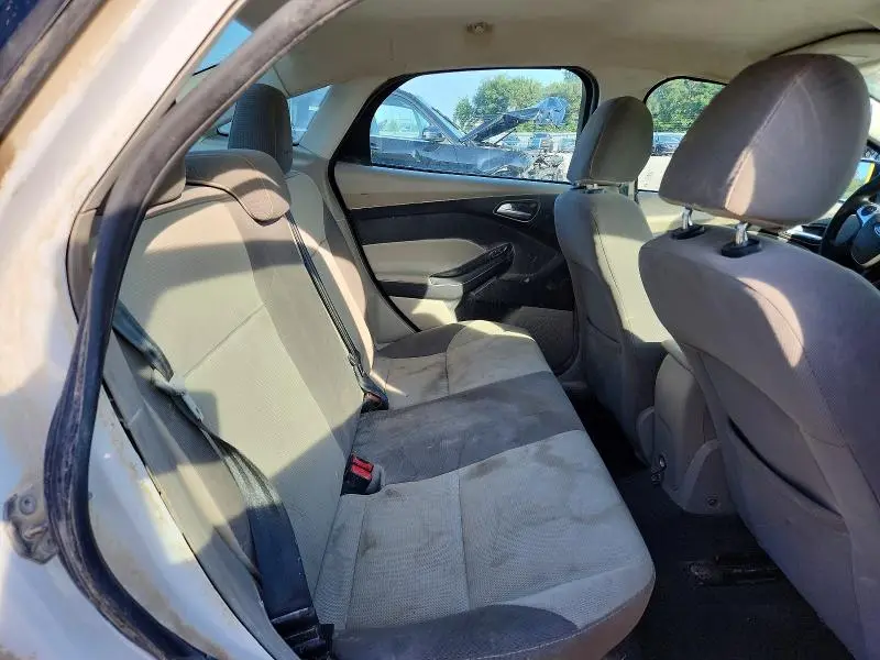 2014 FORD FOCUS TITANIUM  