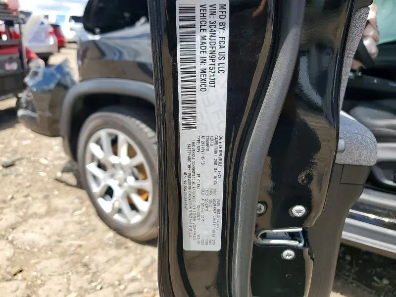 2023 JEEP COMPASS LATITUDE LUX  
