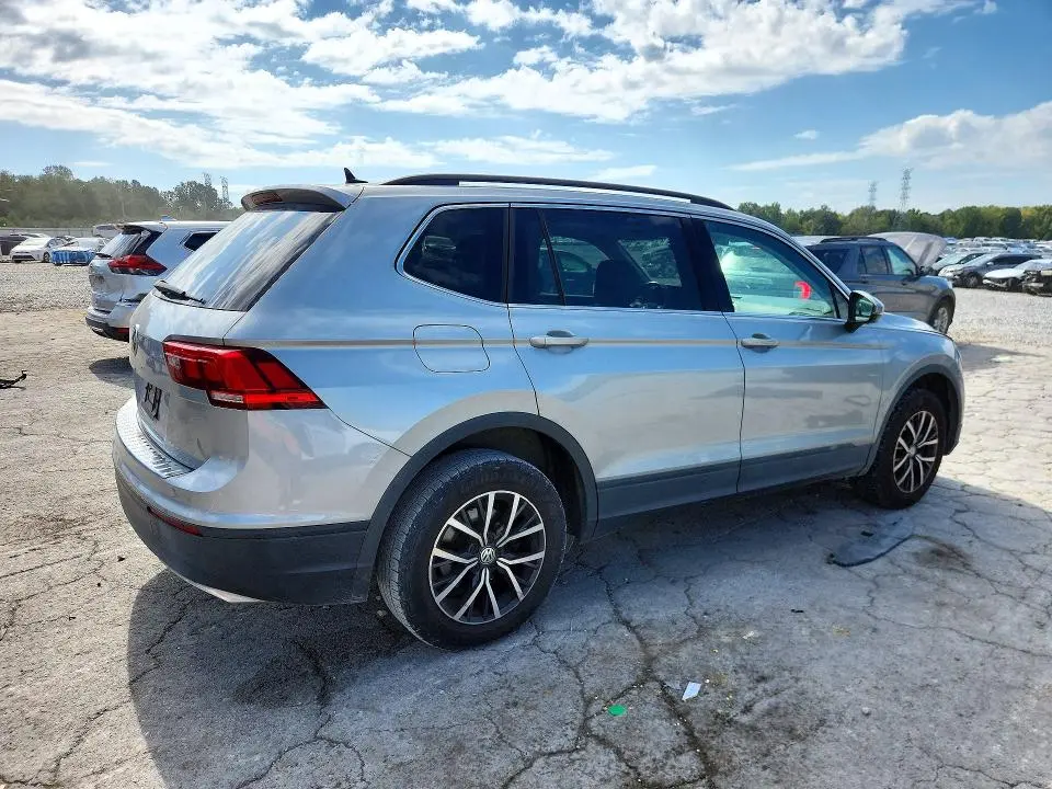 2019 VOLKSWAGEN TIGUAN SE  