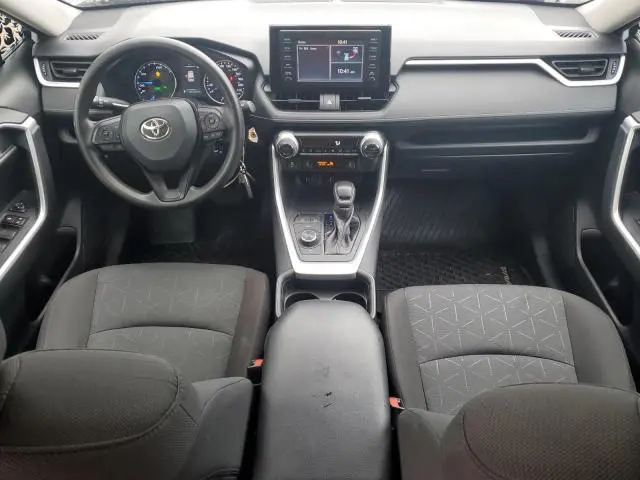 2021 TOYOTA RAV4 LE  