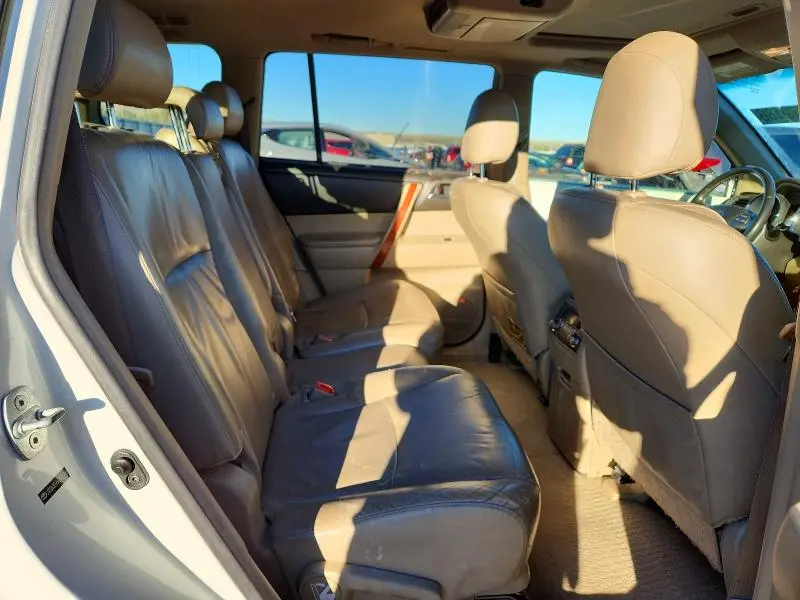 2010 TOYOTA HIGHLANDER LIMITED  