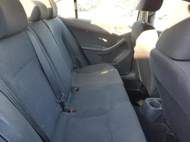 2013 VOLKSWAGEN JETTA BASE  
