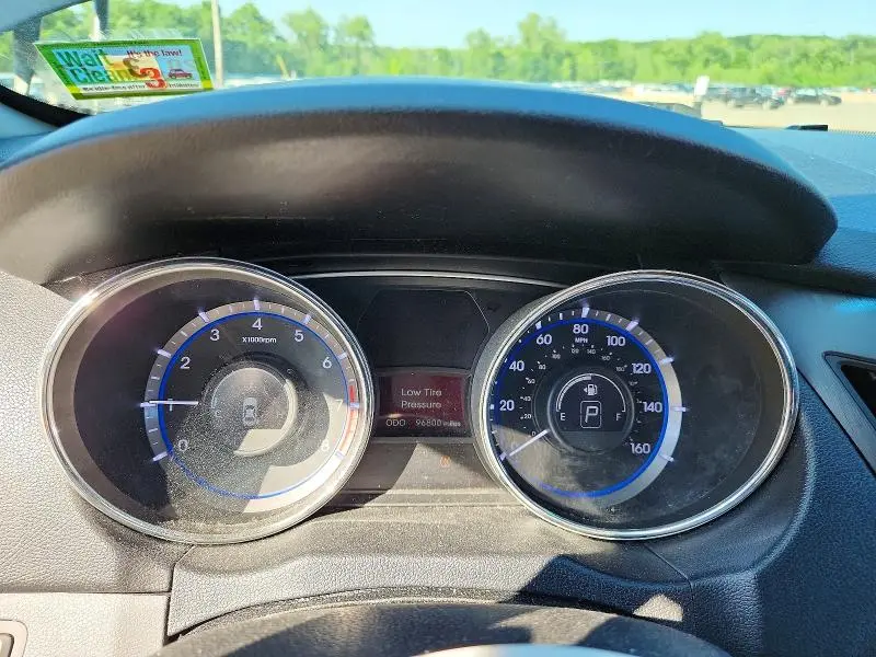 2014 HYUNDAI SONATA GLS  